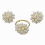 Charming Pearls white Ring Earring Set
